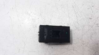 Recambio de mando elevalunas trasero derecho para opel mokka 2012-2016 1.6 cdti dpf referencia OEM IAM 13301888  