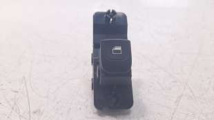 Recambio de mando elevalunas trasero izquierdo para kia stonic (ybcuv) 2017- 1.2 cat referencia OEM IAM 93580H8000WK  