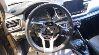 Recambio de volante para kia stonic (ybcuv) 2017- 1.2 cat referencia OEM IAM 56100H8055WK  