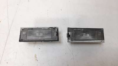 Recambio de piloto matricula para renault megane iv berlina 5p 2015- 1.2 tce energy referencia OEM IAM E205053  