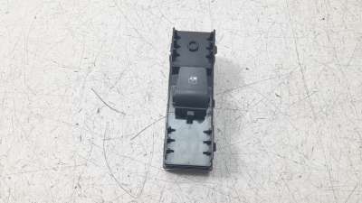 Recambio de mando elevalunas trasero derecho para hyundai i30 (pd) 2017- 1.0 tgdi cat referencia OEM IAM 93581G3010  
