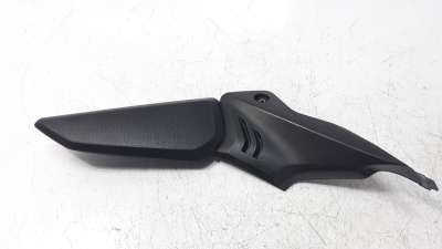 Recambio de moldura para honda cbr 650r 2018- referencia OEM IAM 83511MKYD500  