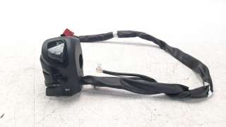 Recambio de piña luces izquierda para yamaha tricity 300 2020- referencia OEM IAM BX9H397200  