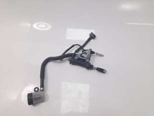 Recambio de bomba freno para yamaha xsr 700 2015- xsr 700 referencia OEM IAM 4P52583V0000  