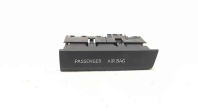 Recambio de pantalla multifuncion para seat ibiza sc (6p5) 2015-2017 style referencia OEM IAM 6P0919234  