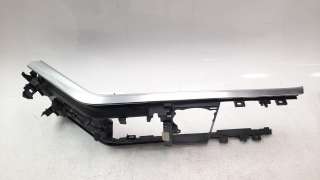 Recambio de moldura para land rover range rover evoque 2018- referencia OEM IAM M8D2045B44B  