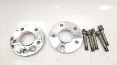 Recambio de buje para aston martin rapide 2009- 5.9 v12 cat referencia OEM IAM SEPARADOR  