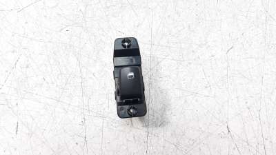 Recambio de mando elevalunas trasero derecho para hyundai kona 2017- 1.0 tgdi cat referencia OEM IAM 93576J9000  