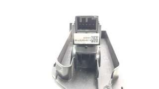 Recambio de mando elevalunas trasero izquierdo para land rover evoque 2011-2018 referencia OEM IAM BJ3214717AB  