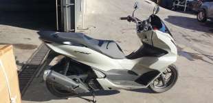 Recambio de deposito combustible para honda pcx 125 2018- pcx 125 referencia OEM IAM 17510K1ZJ10  