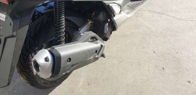Recambio de silenciador trasero para honda pcx 125 2018- pcx 125 referencia OEM IAM 18300K1YJ50  