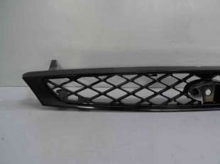 Recambio de rejilla delantera para ford focus berlina (cak) 1998-2004 referencia OEM IAM 1744364 107103005 FD4222001 2