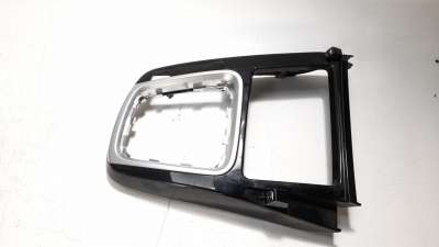 Recambio de moldura para kia ceed 2018- 1.0 tgdi cat referencia OEM IAM 84632J7010  