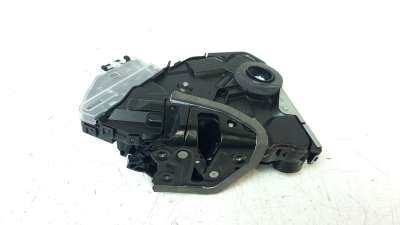 Recambio de cerradura puerta delantera derecha para lexus ux (za10) 2018- referencia OEM IAM 6903076040  