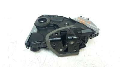 Recambio de cerradura puerta delantera izquierda para lexus ux (za10) 2018- referencia OEM IAM 6904076040  