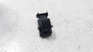 Recambio de mando elevalunas trasero izquierdo para lexus ux (za10) 2018- referencia OEM IAM 8481033140  