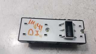 Recambio de mando elevalunas delantero izquierdo para kia stonic (ybcuv) 2017- 1.0 tgdi cat referencia OEM IAM 4D64901000  