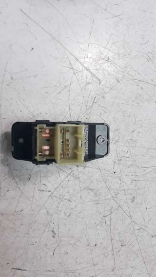 Recambio de mando elevalunas trasero derecho para kia stonic (ybcuv) 2017- 1.0 tgdi cat referencia OEM IAM 4D65251000  