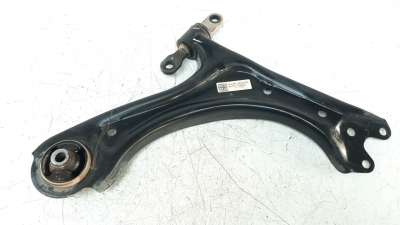 Recambio de brazo suspension inferior delantero derecho para hyundai tucson 2015- referencia OEM IAM 54501N9000  