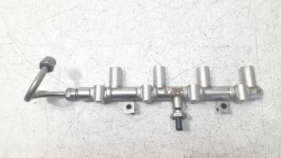 Recambio de rampa inyectora para jeep renegade 2014- limited 4x4 referencia OEM IAM 46338802  