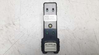 Recambio de mando elevalunas trasero derecho para hyundai tucson 2015- 1.6 cat referencia OEM IAM 93580D3110  