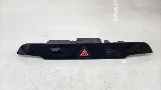 Recambio de warning para hyundai tucson 2015- 1.6 cat referencia OEM IAM 93700D7100  