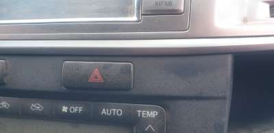 Recambio de warning para toyota hilux (kun) 2005-2016 3.0 turbodiesel referencia OEM IAM 843320K010  