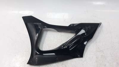Recambio de moldura para yamaha yzf-r6 2017- referencia OEM IAM BEB2172H00  