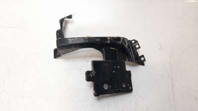 Recambio de moldura para land rover range rover evoque 2018- 2.0 td4 cat referencia OEM IAM JJ3217A750  