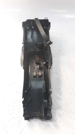 Recambio de moldura para yamaha yzf-r6 2017- referencia OEM IAM BEB8212B00  