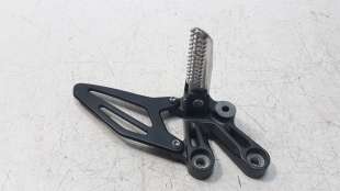 Recambio de estribo lateral para yamaha yzf-r6 2017- referencia OEM IAM B7N2745100  