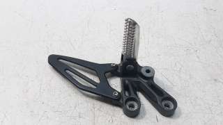 Recambio de estribo lateral para yamaha yzf-r6 2017- referencia OEM IAM B7N2745100  
