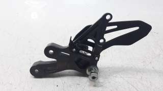 Recambio de estribo lateral para yamaha yzf-r6 2017- referencia OEM IAM B7N2746100  