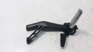 Recambio de estribo lateral para yamaha yzf-r6 2017- referencia OEM IAM B3L2744100  