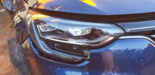 Recambio de faro derecho para renault megane iv grandtour 2016- referencia OEM IAM 260104596R  