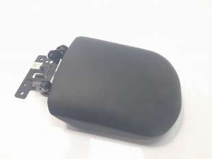 Recambio de apoyabrazos central para kia sportage 2015- referencia OEM IAM 84660R2400WK  