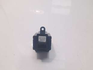 Recambio de warning para kia sportage 2015- referencia OEM IAM 93790P1000WK   2