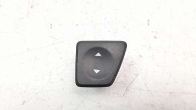 Recambio de mando elevalunas delantero derecho para fiat 500 2007-2016 referencia OEM IAM 735450602  