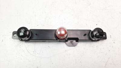 Recambio de warning para fiat 500 2007-2016 referencia OEM IAM 735451108  