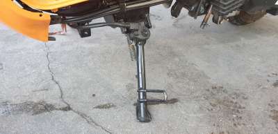 Recambio de caballete lateral para lambretta v200 special flex 2021- special flex referencia OEM IAM L58700LMB0000  