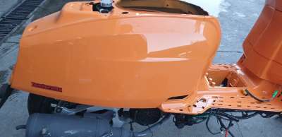 Recambio de moldura para lambretta v200 special flex 2021- special flex referencia OEM IAM L65602LMBKG00  