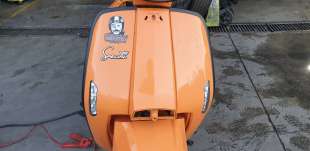 Recambio de moldura para lambretta v200 special flex 2021- special flex referencia OEM IAM L65301LMBAE00  