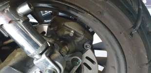 Recambio de pinza de freno trasera derecha para lambretta v200 special flex 2021- special flex referencia OEM IAM L55500LMB0000 