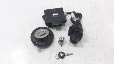 Recambio de conmutador de arranque para yamaha yzf-r6 2017- referencia OEM IAM BJTW82501000  