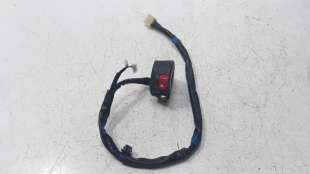 Recambio de piña luces derecha para yamaha yzf-r6 2017- referencia OEM IAM BEB839630000  