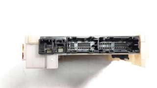 Recambio de caja reles / fusibles para toyota corolla (e21) 2019- referencia OEM IAM 827300Z290  