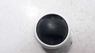 Recambio de rejilla aireadora para smart forfour 2014- referencia OEM IAM 687504072R  