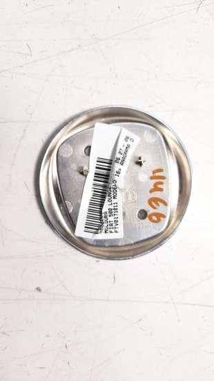 Recambio de moldura para fiat 500 2007-2016 referencia OEM IAM FTV0171011   2