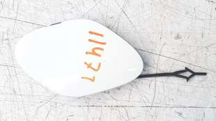 Recambio de moldura para fiat tipo ii (356) sedan 2015- 1.6 jtdm 16v referencia OEM IAM 735604325  