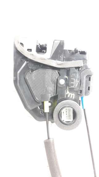 Recambio de cerradura puerta trasera derecha para toyota corolla (e21) 2019- referencia OEM IAM 6905002580  